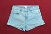 H&M Hotpants Shorty Damen Jeans hellblau Umschlag 36